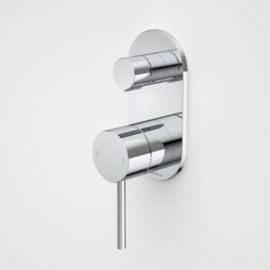 Liano II Bath / Shower Mixer With Diverter - Rounded Cover Plate - Chrome - Sales Kit